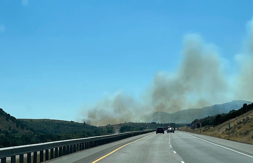 Multiple fires burning along I15 in Pocatello, Malad Summit East