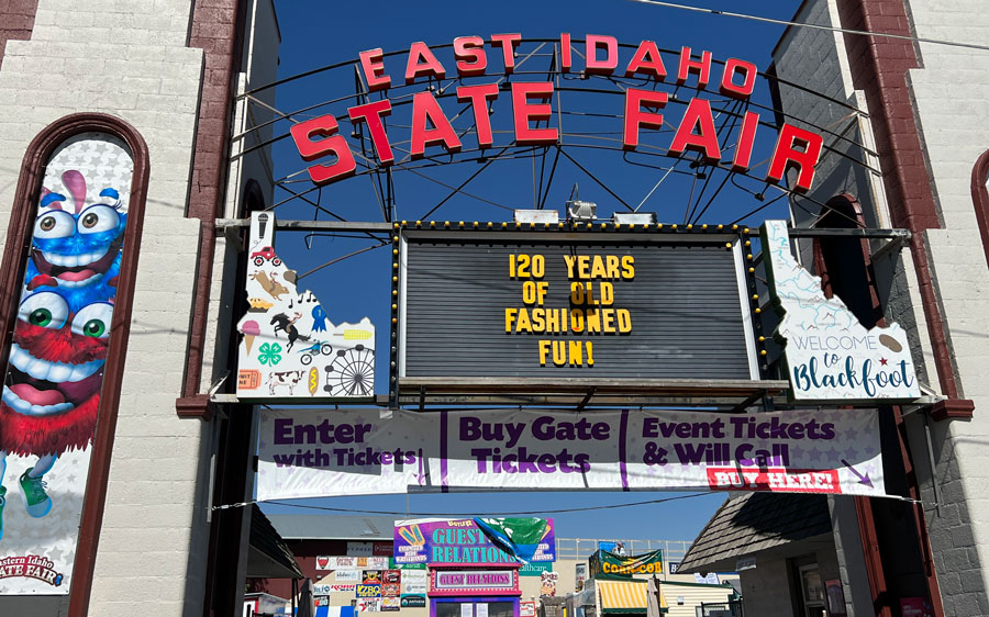 Kaitlyn and Kalama eat nearly everything at the Eastern Idaho State Fair - Vimarsana News