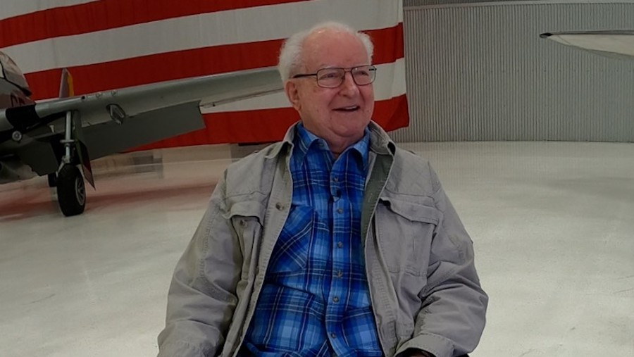 95-year-old Con Mahoney shares life lessons - Vimarsana News