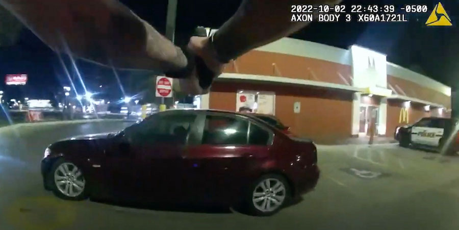 Police officer fired after shooting teen in McDonald's parking lot - Vimarsana News