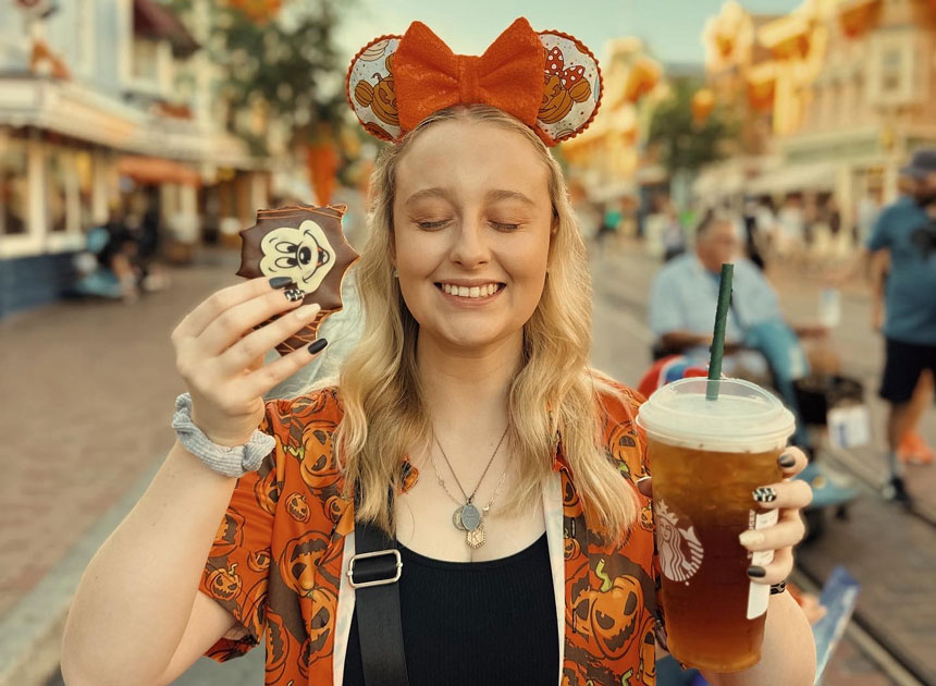 I went to Disneyland and tried a massive amount of food. Here are the top 5 items I can't wait to eat again - Vimarsana News