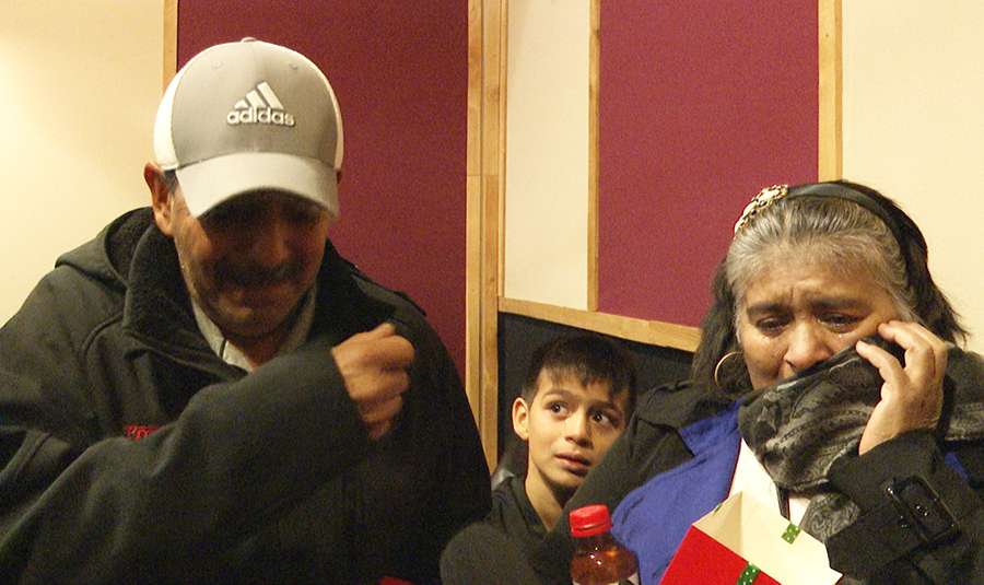 School custodians who lost everything in a fire get emotional Secret Santa surprise at the movie theater - Vimarsana News