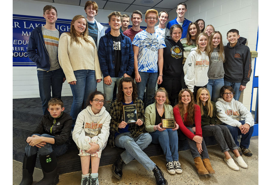 Local high school student council receives state honor, feeds 82
