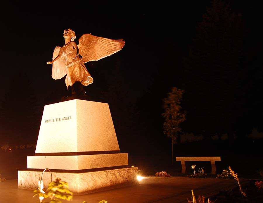 Community invited to 'Christmas Box Angel' vigil for parents who have lost a child - Vimarsana News