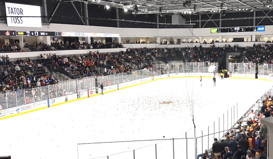 boy-wins-500-tossing-a-tater-at-spud-kings-hockey-game-east-idaho-news