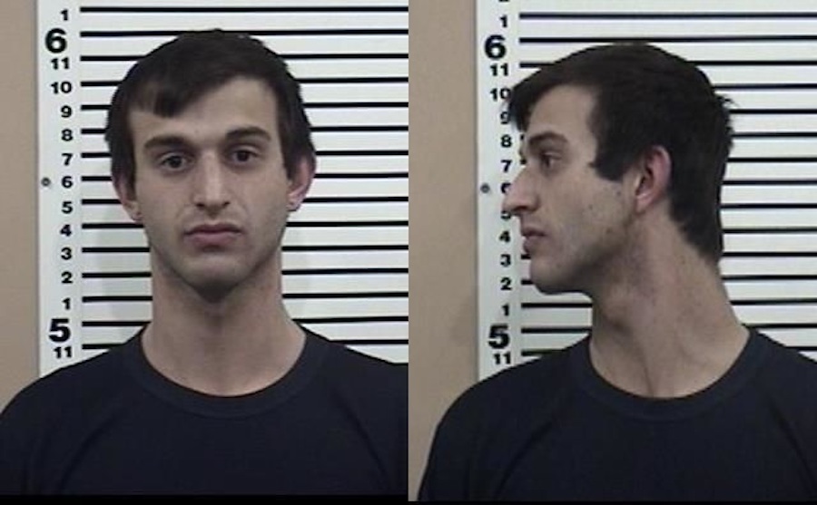 Inmate on house-arrest tased and taken into custody following pursuit through neighborhoods - Vimarsana News