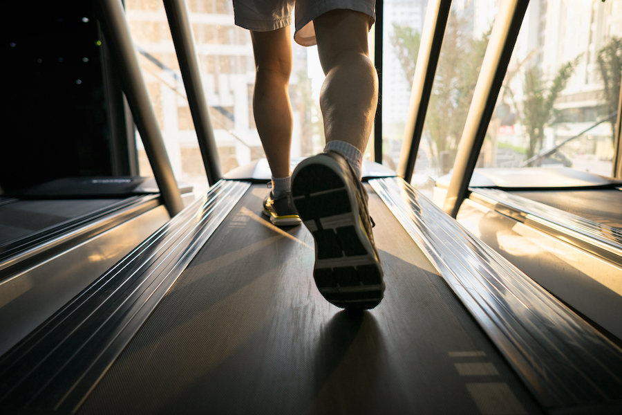 How to really torch plenty of calories walking on a treadmill - Vimarsana News