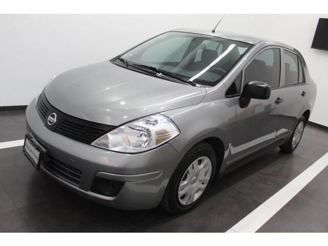 Nissan tiida 2014