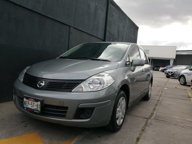 Nissan tiida 2018