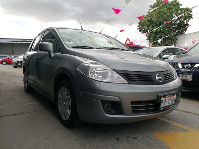 Nissan tiida 2018