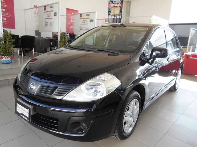 Nissan tiida 2014