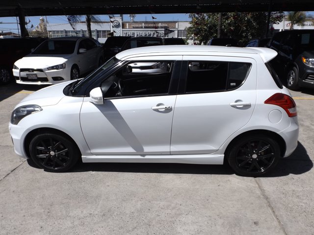 Suzuki swift 2015