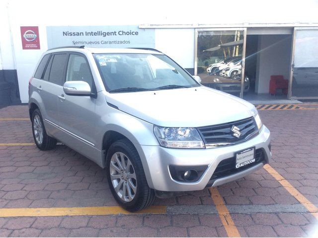 Suzuki grand vitara 2016