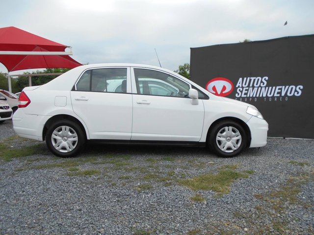 Nissan tiida 2014
