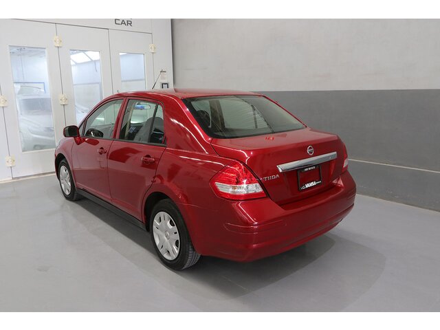 Nissan tiida 2018