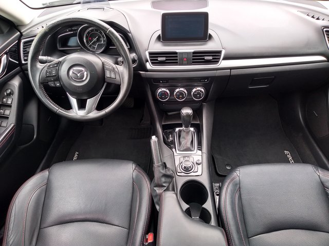 Mazda 3 багажник