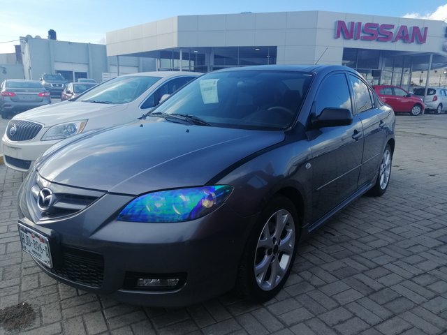 Mazda 3 хэтчбек 2007