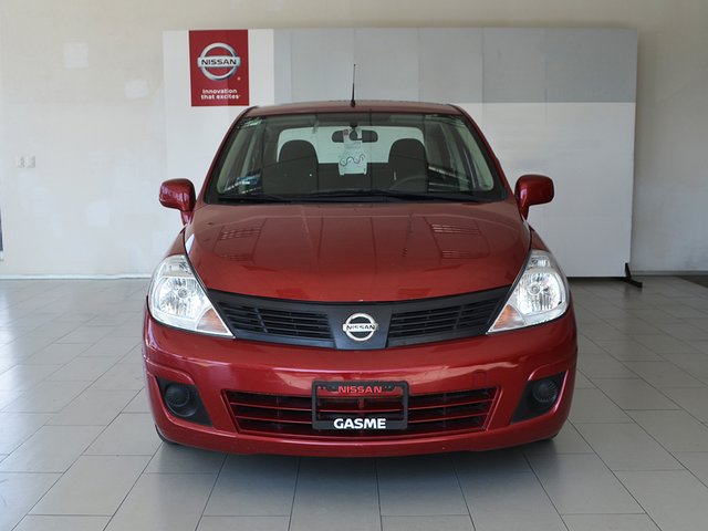 Nissan tiida 2014