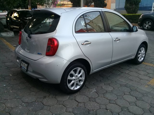 Nissan march 2014