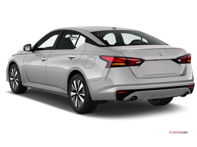 New Nissan Altima at San Francisco in izmo Nissan