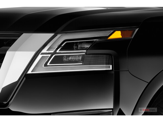 New Nissan Armada at San Francisco in izmo Nissan