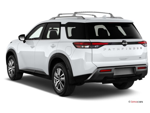 New Nissan Pathfinder at San Francisco in izmo Nissan