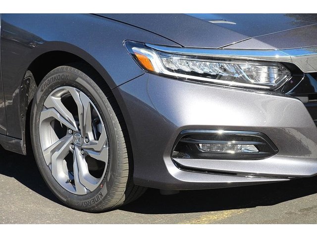 New Honda Accord EX-L Sedan at San Francisco in Honda Sitio de demostración