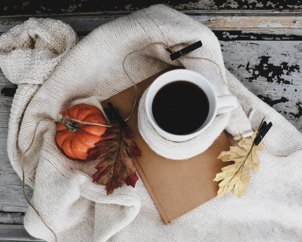 coffee-leaves-and-pumpkin