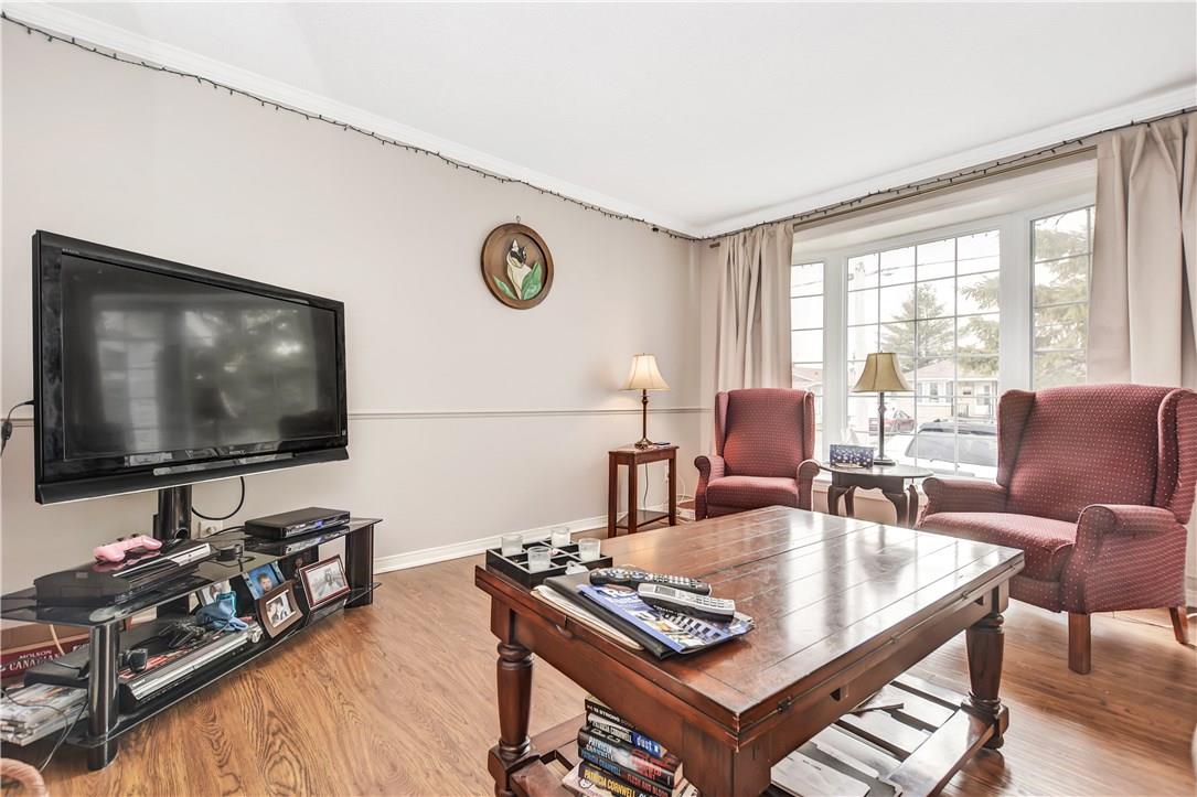 845 Willow Avenue, Ottawa, ON, K1E 1C2 1103518 Di Salvo Real Estate