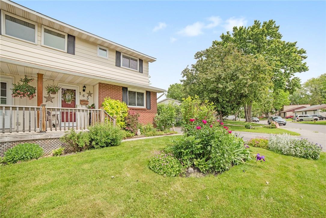 163 Rothesay Drive, Kanata, ON, K2L 1P2 1157508 MacGowan Team