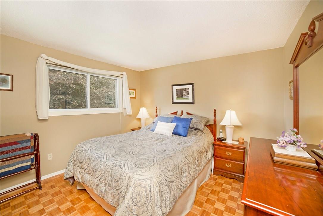 163 Rothesay Drive, Kanata, ON, K2L 1P2 1157508 MacGowan Team