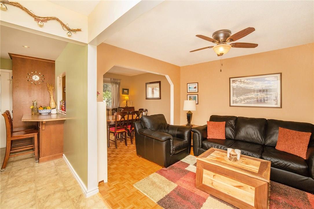 163 Rothesay Drive, Kanata, ON, K2L 1P2 1157508 MacGowan Team