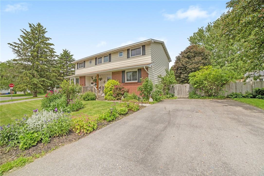 163 Rothesay Drive, Kanata, ON, K2L 1P2 1157508 MacGowan Team