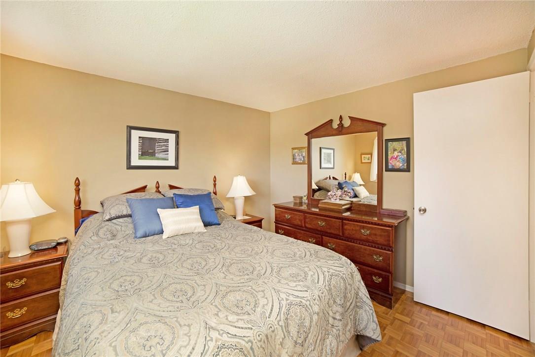 163 Rothesay Drive, Kanata, ON, K2L 1P2 1157508 MacGowan Team