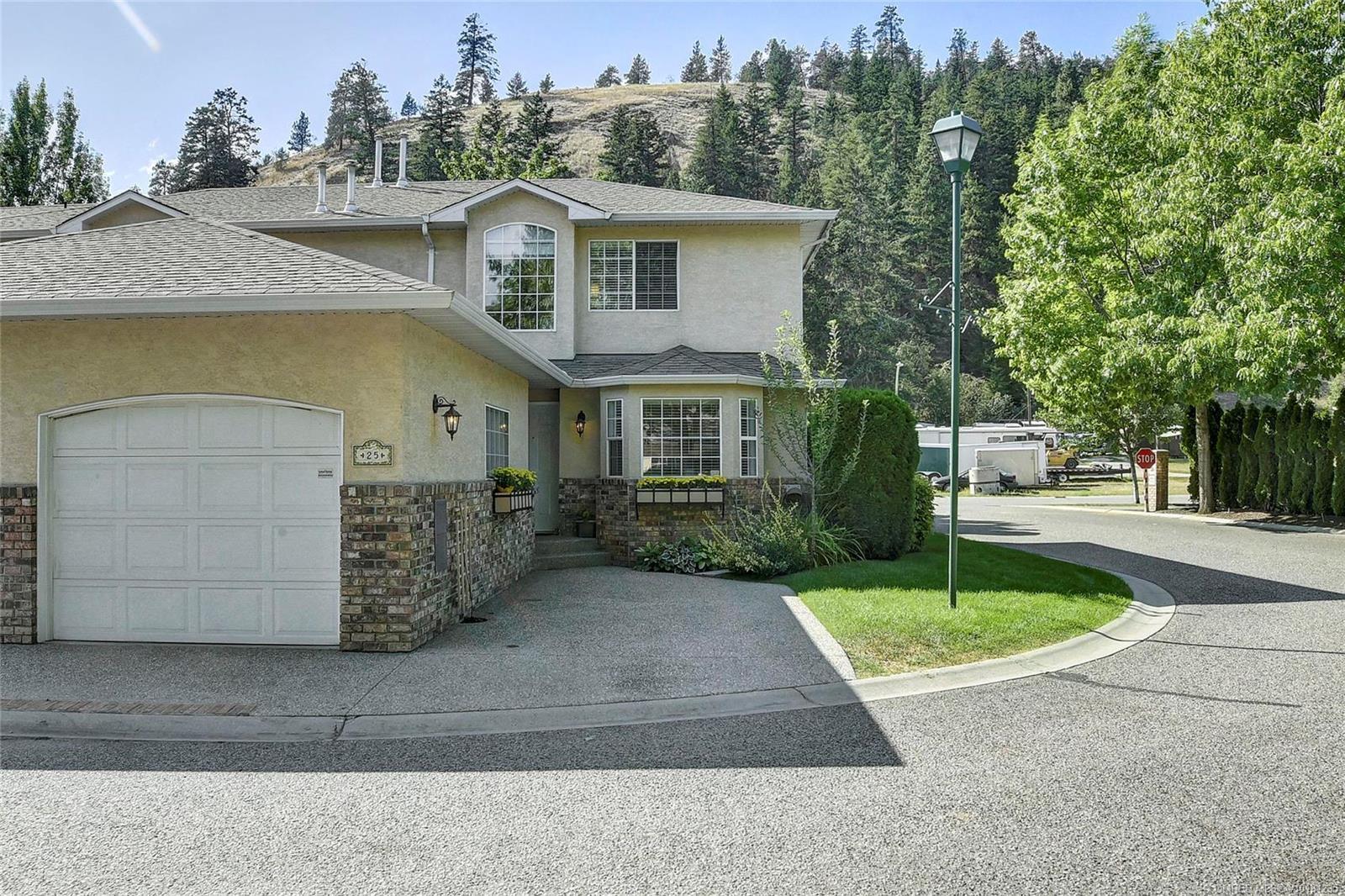 527 Yates Road, Kelowna, BC, V1V 1Z5 10191235 Tamara Terlesky