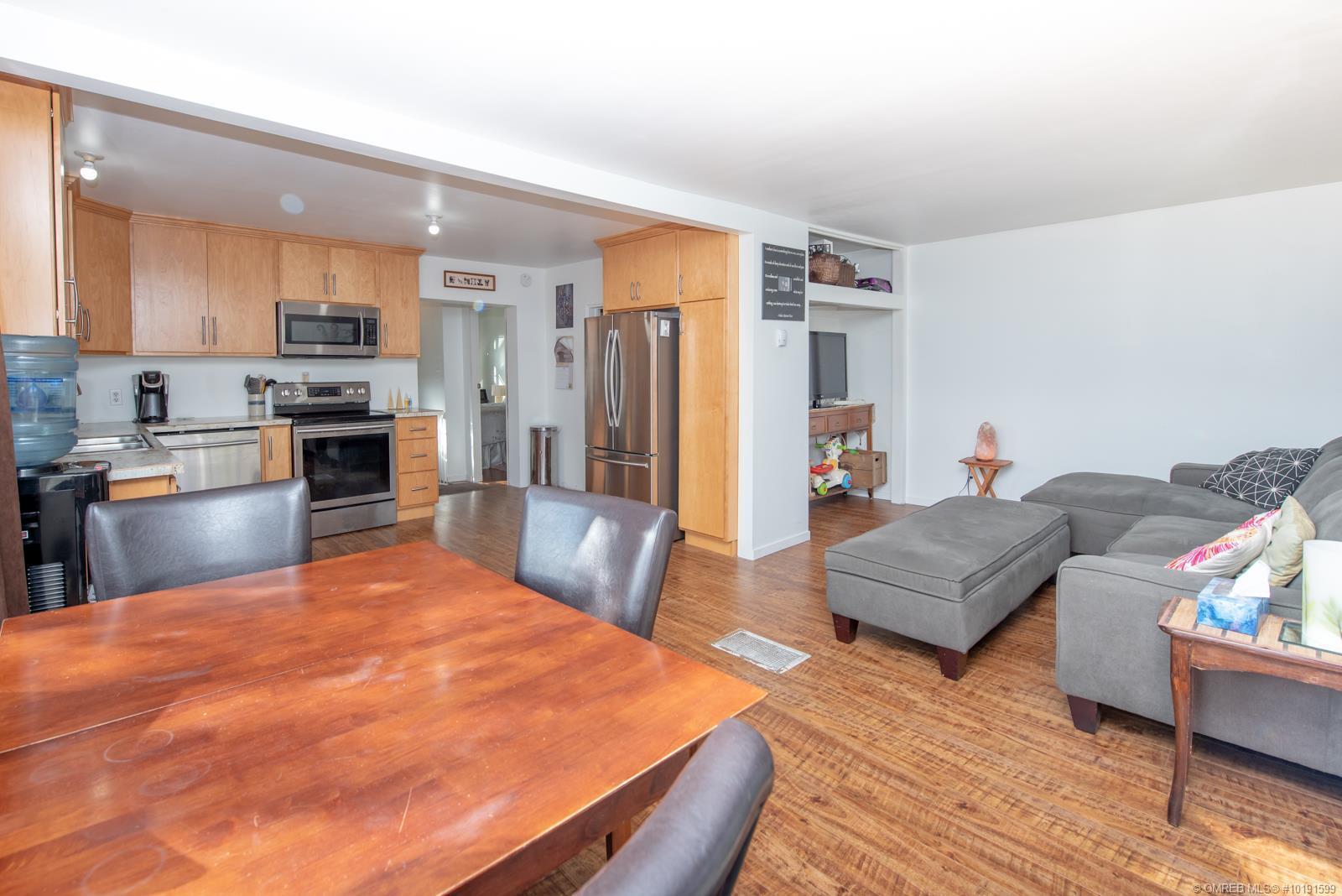 3506 25 Avenue, Vernon, Bc, BC, V1T 1P3 10191599 Anne Murphy