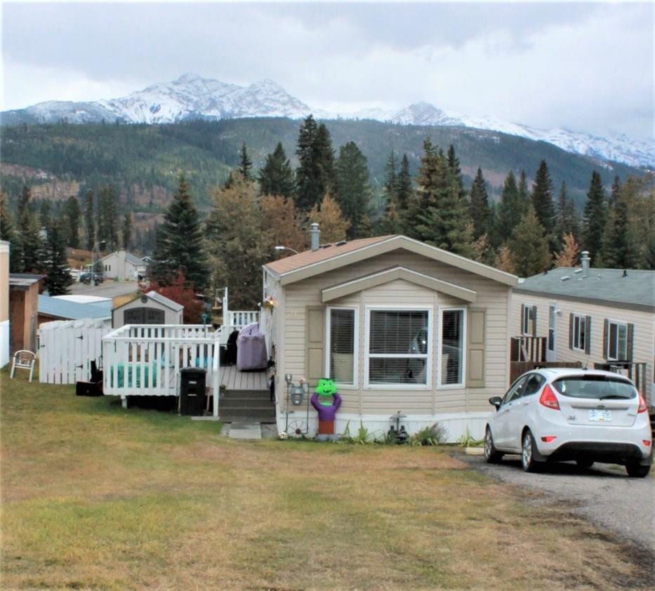 21 Champlain Place Place, Elkford, BC, V0B 1H0 2441712 RE/MAX Elk