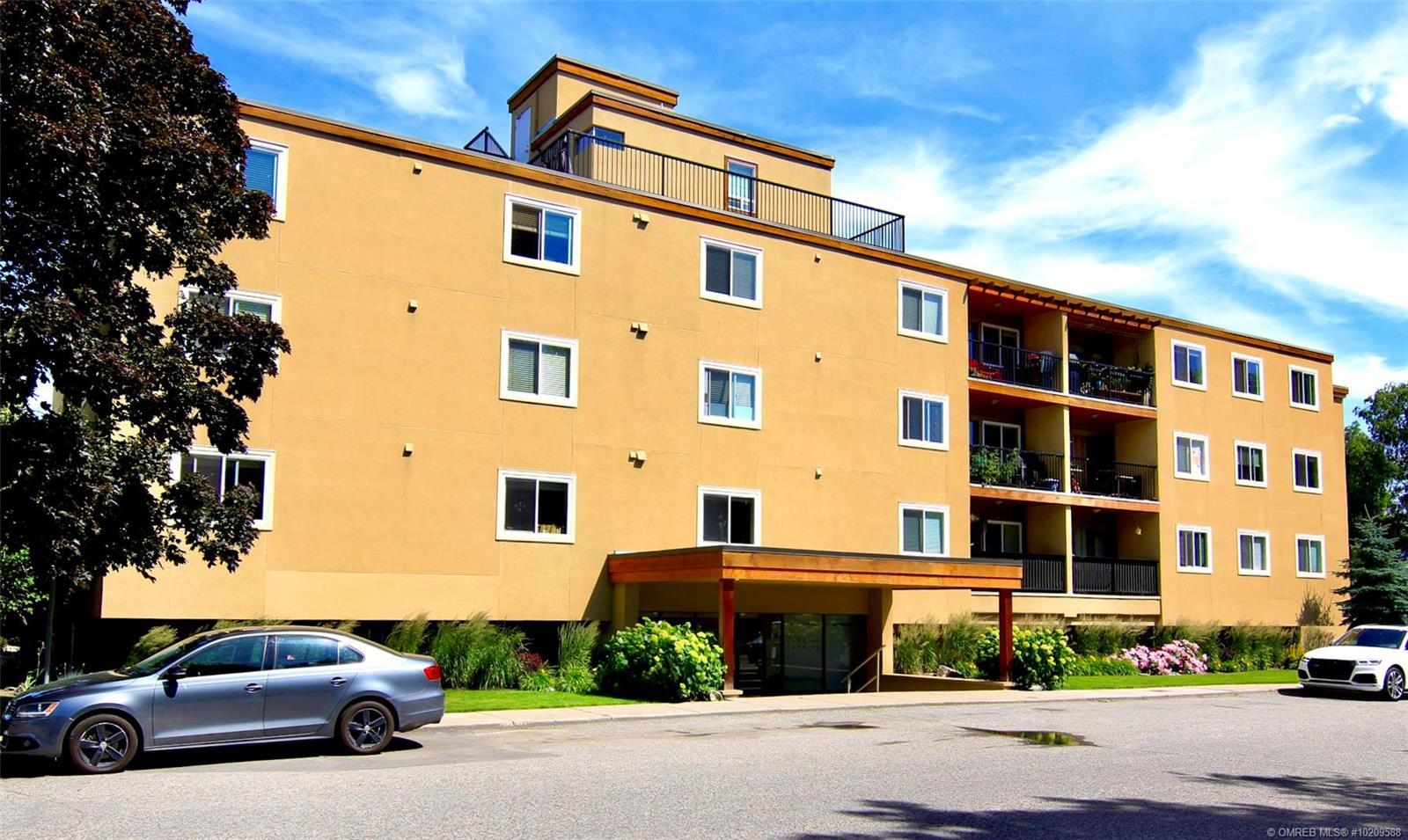 1777 Water Street, Kelowna, BC, V1Y 1K4 10209588 Chris Cyca