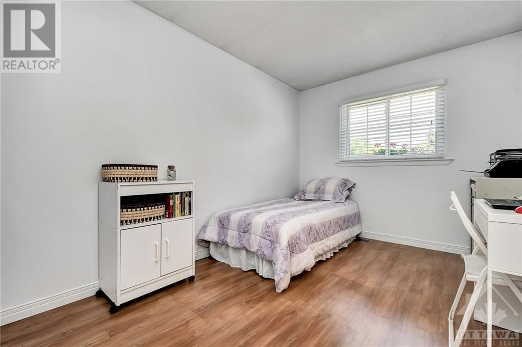 31 Wedgewood Crescent, Ottawa, ON, K1B 4B5 1199101 Di Salvo Real