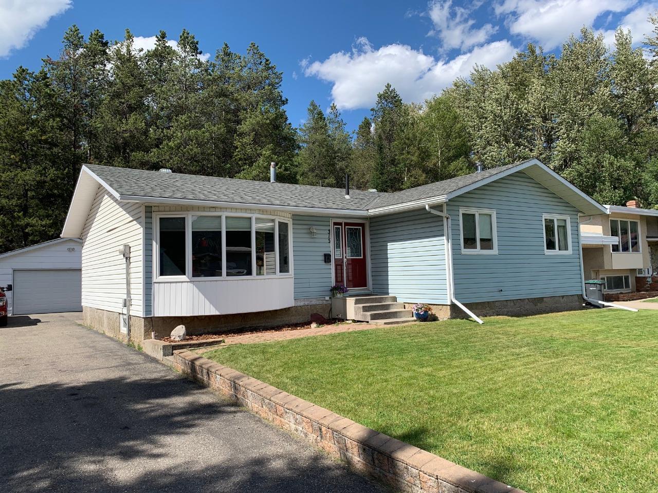 315 Western Larch Crescent, Sparwood, BC, V0B 2G0 2453418 RE/MAX