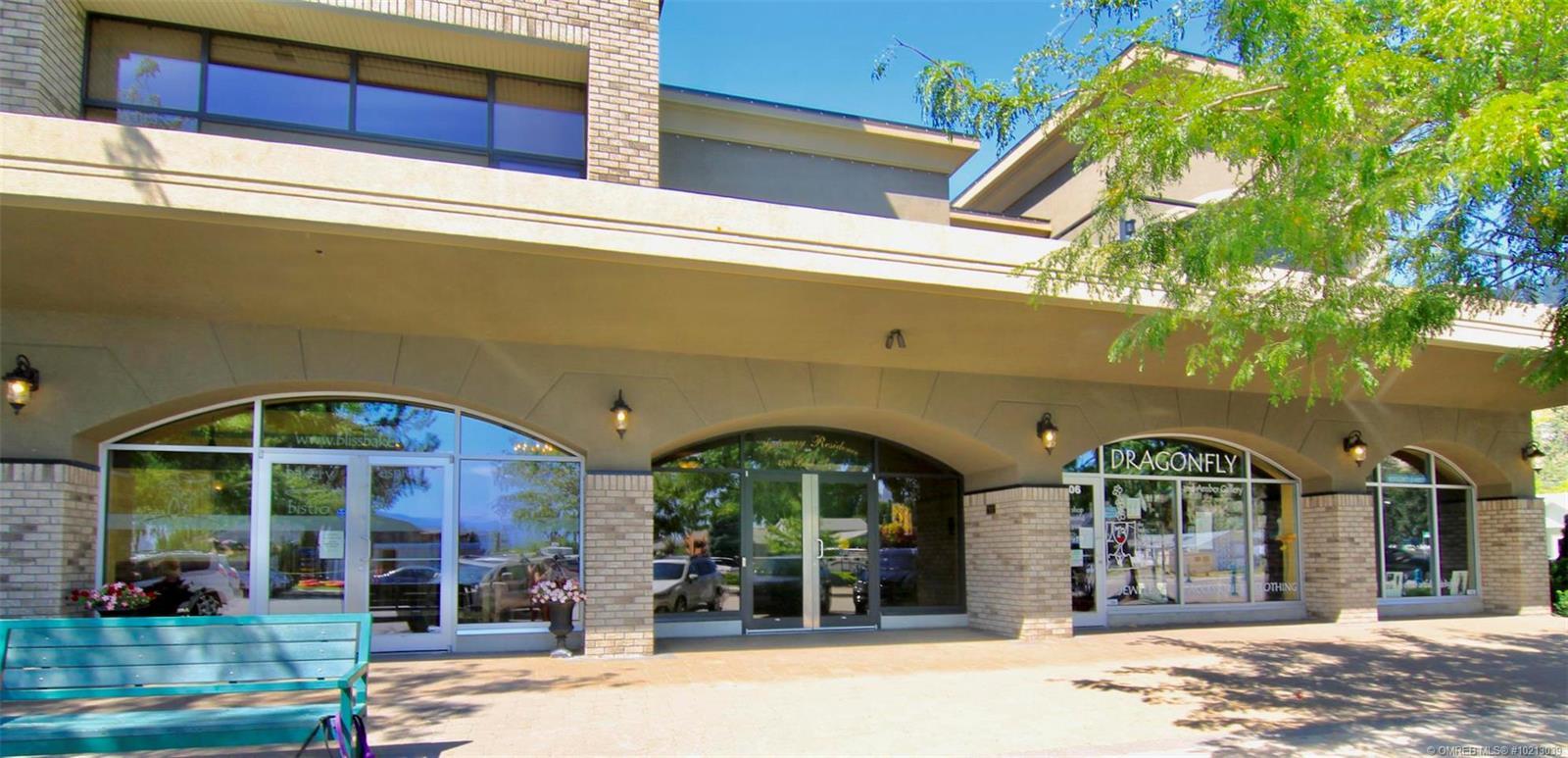 4200 Beach Avenue, Peachland, BC, V0H 1X6 10213039 Chris Cyca