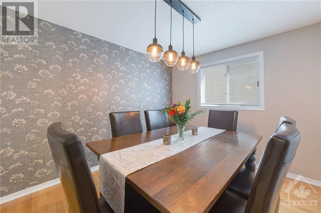 49 Beddington Avenue, Ottawa, ON, K2L 3N2 1205004 MacGowan Team