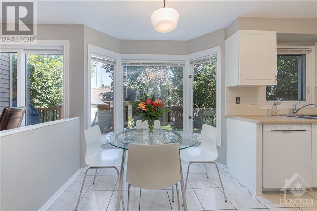 49 Beddington Avenue, Ottawa, ON, K2L 3N2 1205004 MacGowan Team