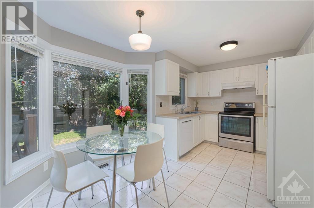 49 Beddington Avenue, Ottawa, ON, K2L 3N2 1205004 MacGowan Team