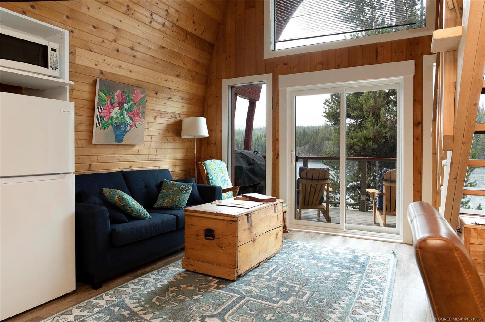 13 800 Idabel Lake Road, Kelowna, BC, V1P 1K4 10216898 The