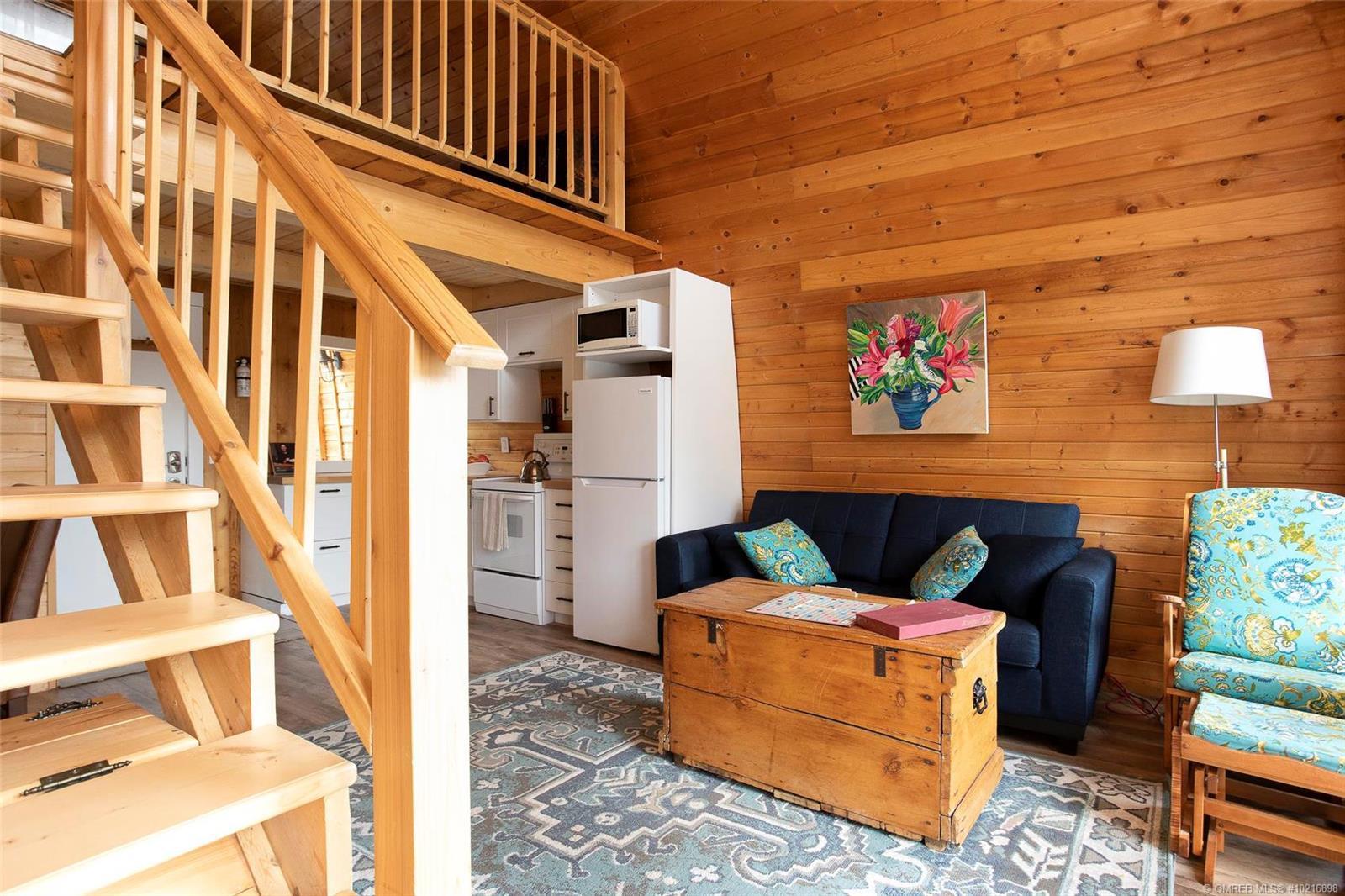 13 800 Idabel Lake Road, Kelowna, BC, V1P 1K4 10216898 The