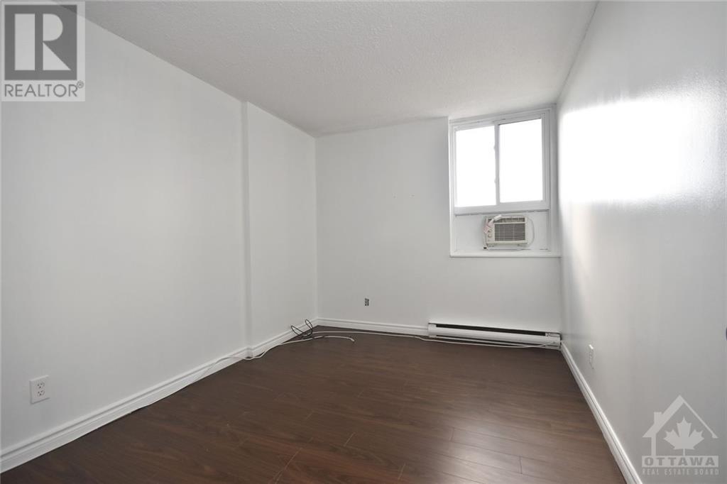 2000 Jasmine Crescent Unit1014, Ottawa, ON, K1J 8K4 1216530 Sam