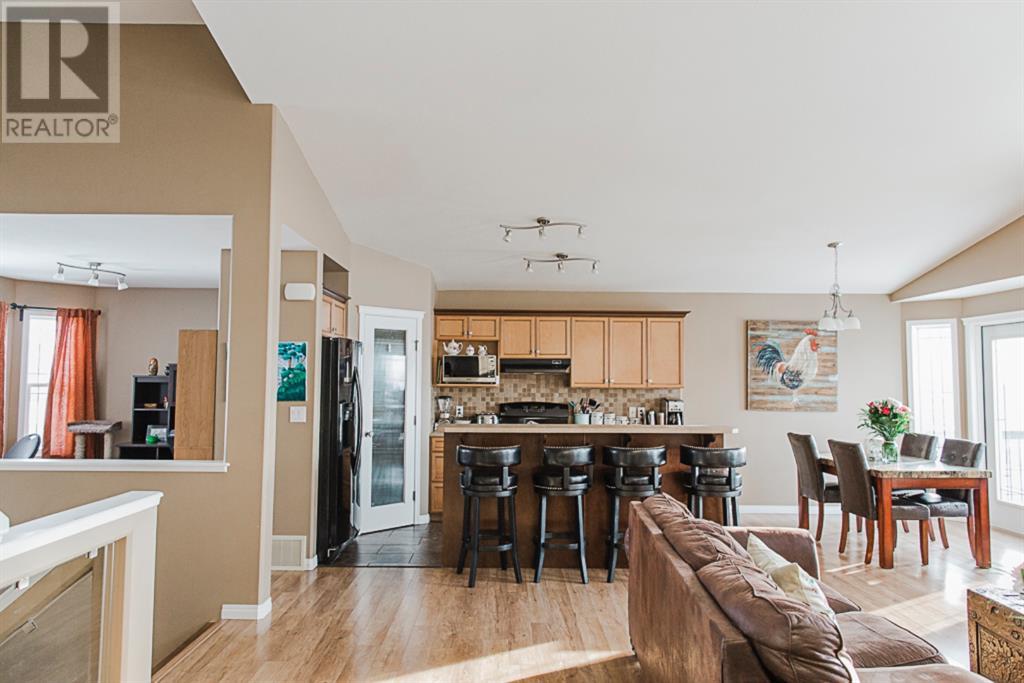 11425 Pinnacle Drive, Grande Prairie, AB A1060779 Team North