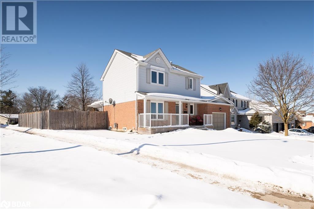 260 Dodson Road, Barrie, ON, L4N 7R5 40065213 Wendy Hill