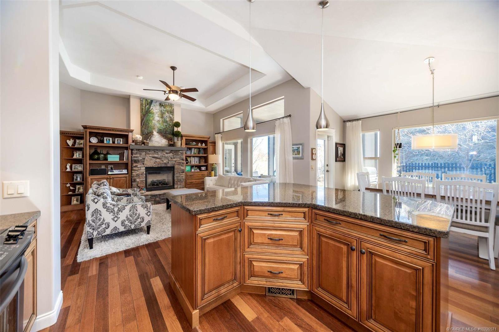 333 Quilchena Drive, Kelowna, BC, V1W 4Y9 10226571 Richard Deacon